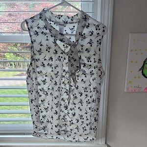 Persaya Black and White Floral Blouse